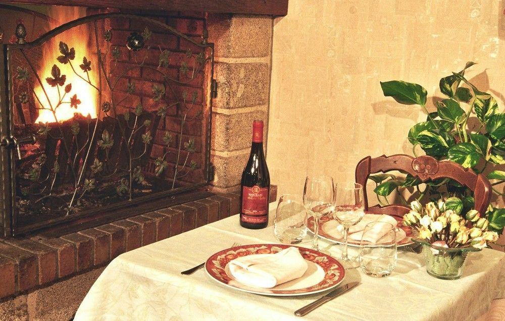 Hotel Restaurant Des Deux Vallees Entraygues-sur-Truyere Luaran gambar