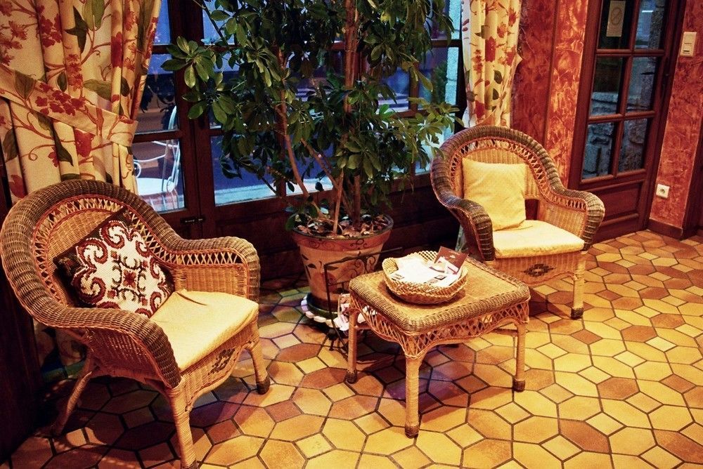 Hotel Restaurant Des Deux Vallees Entraygues-sur-Truyere Luaran gambar