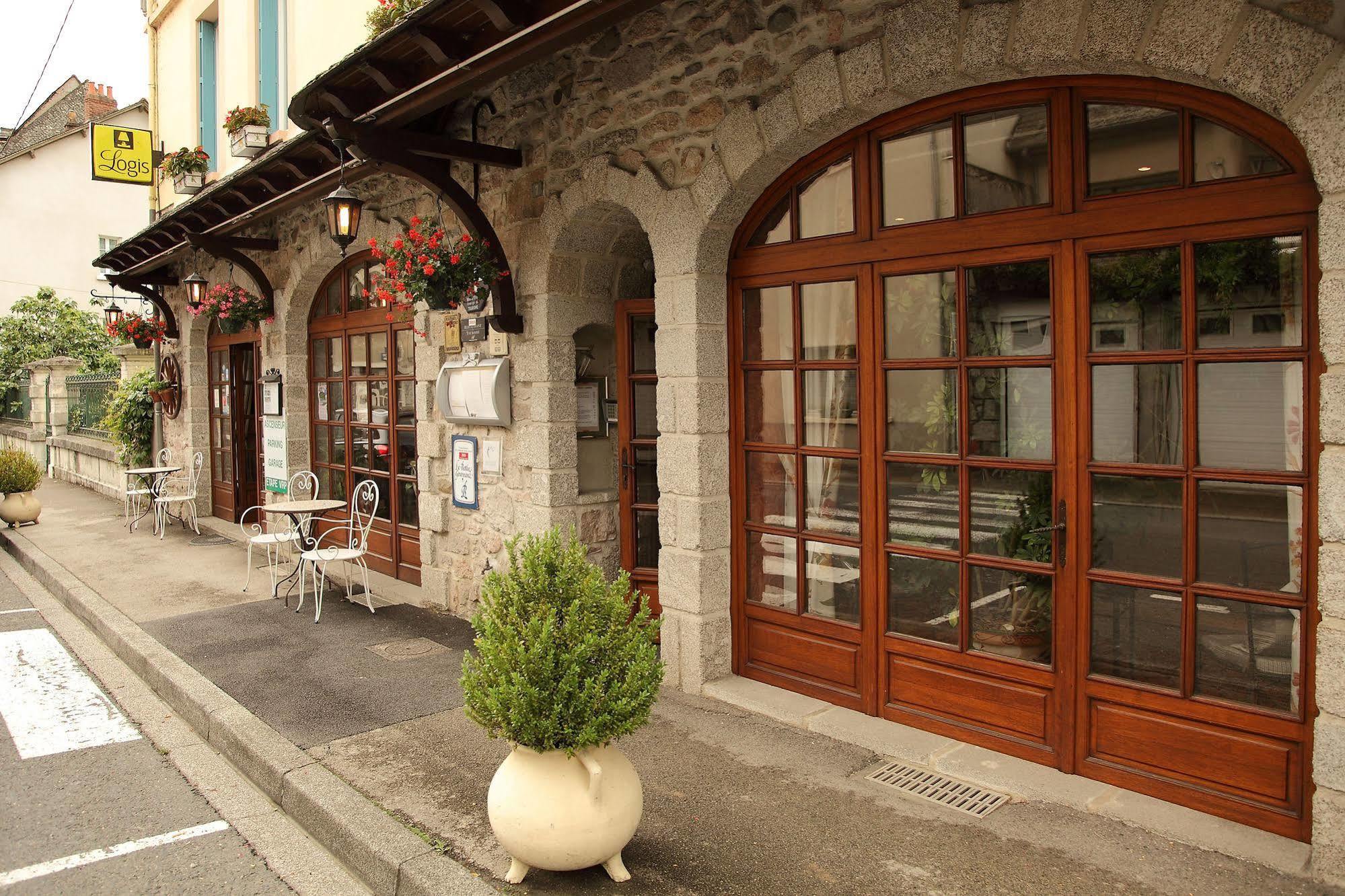 Hotel Restaurant Des Deux Vallees Entraygues-sur-Truyere Luaran gambar