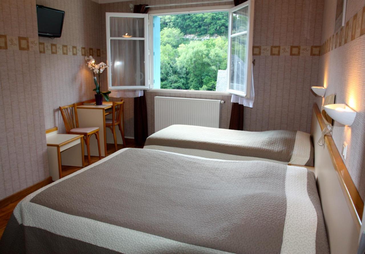 Hotel Restaurant Des Deux Vallees Entraygues-sur-Truyere Bilik gambar